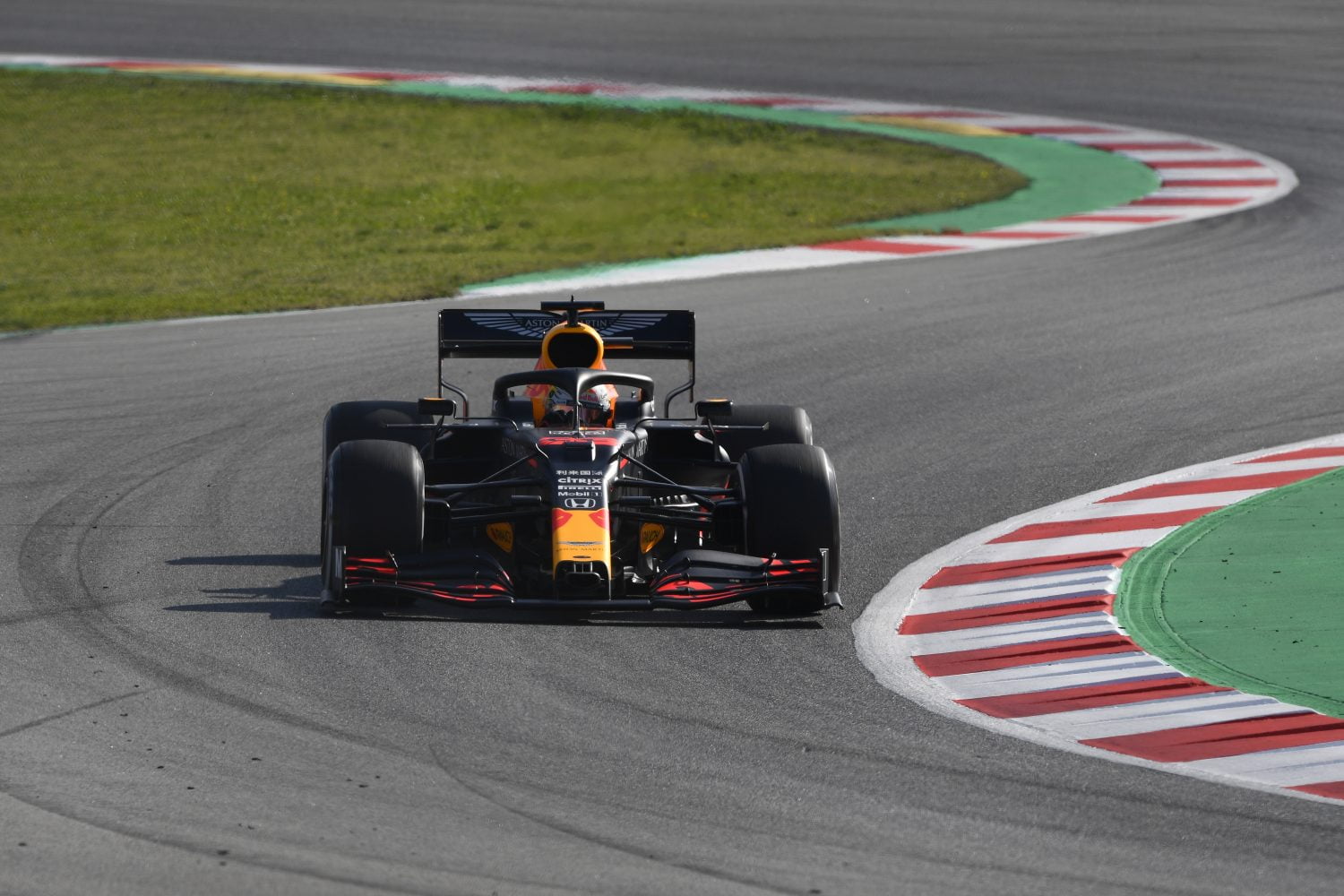 Honda en Red Bull in gesprek over toekomst: ‘Ontwikkelingen auto-industrie spelen mee’