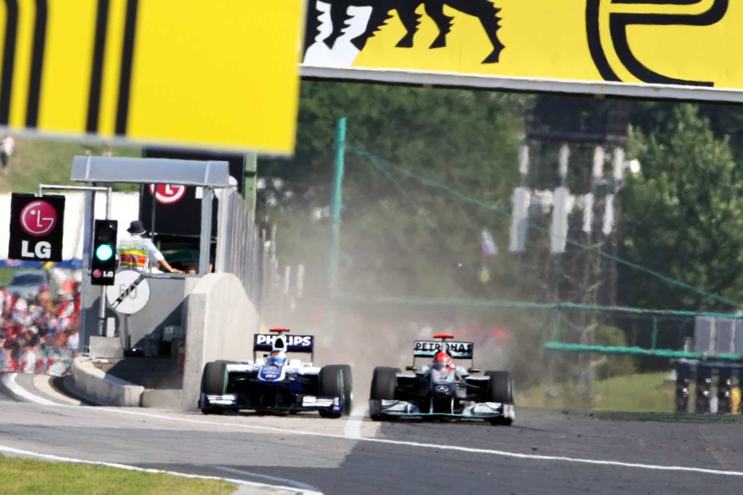 Terugblik 2010: Bikkelharde Schumacher zorgt voor ophef, Webber klopt ‘slaapkop’ Vettel