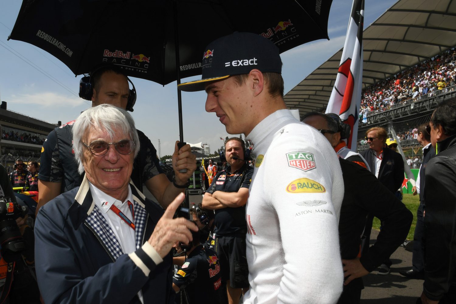Ecclestone: ‘Verstappen zou het in Hamiltons positie waarschijnlijk net zo goed doen, of beter’