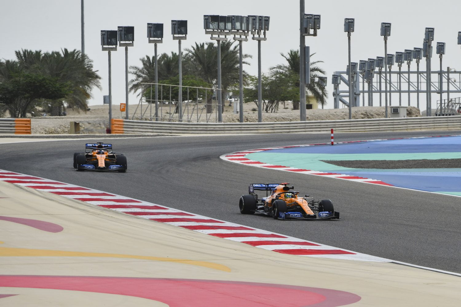 Lening van Bahreinse bank moet McLaren helpen coronacrisis door te komen
