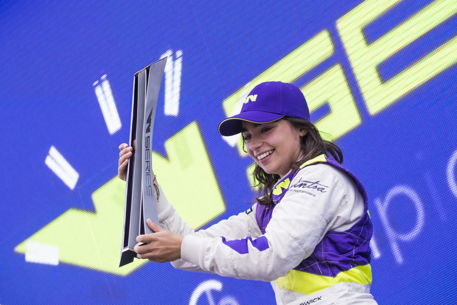 W Series-kampioen Chadwick krijgt financieel steuntje in de rug op weg naar F1