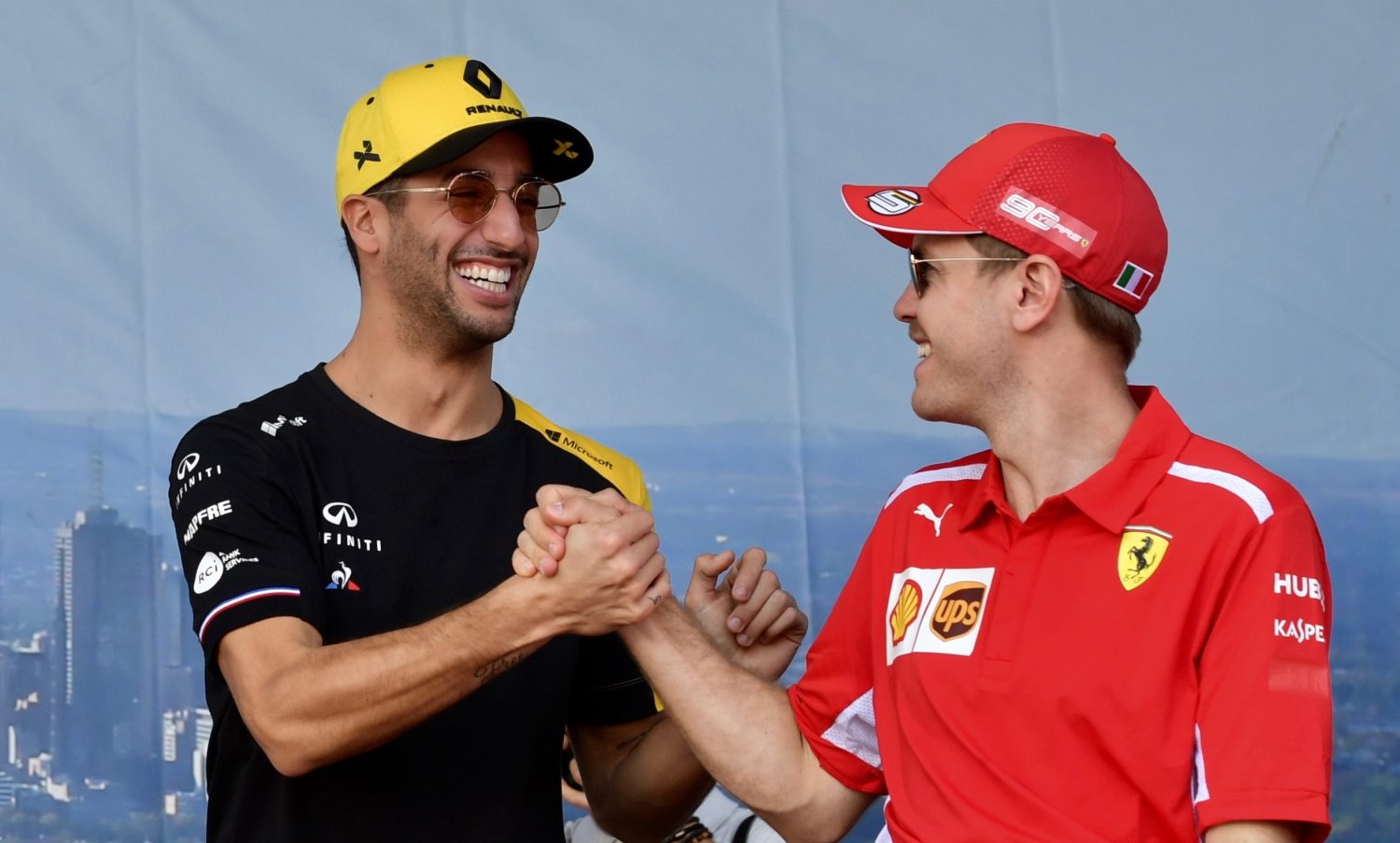 Ricciardo looft Vettel: ‘Hij feliciteerde mij ook als er geen camera’s draaiden’