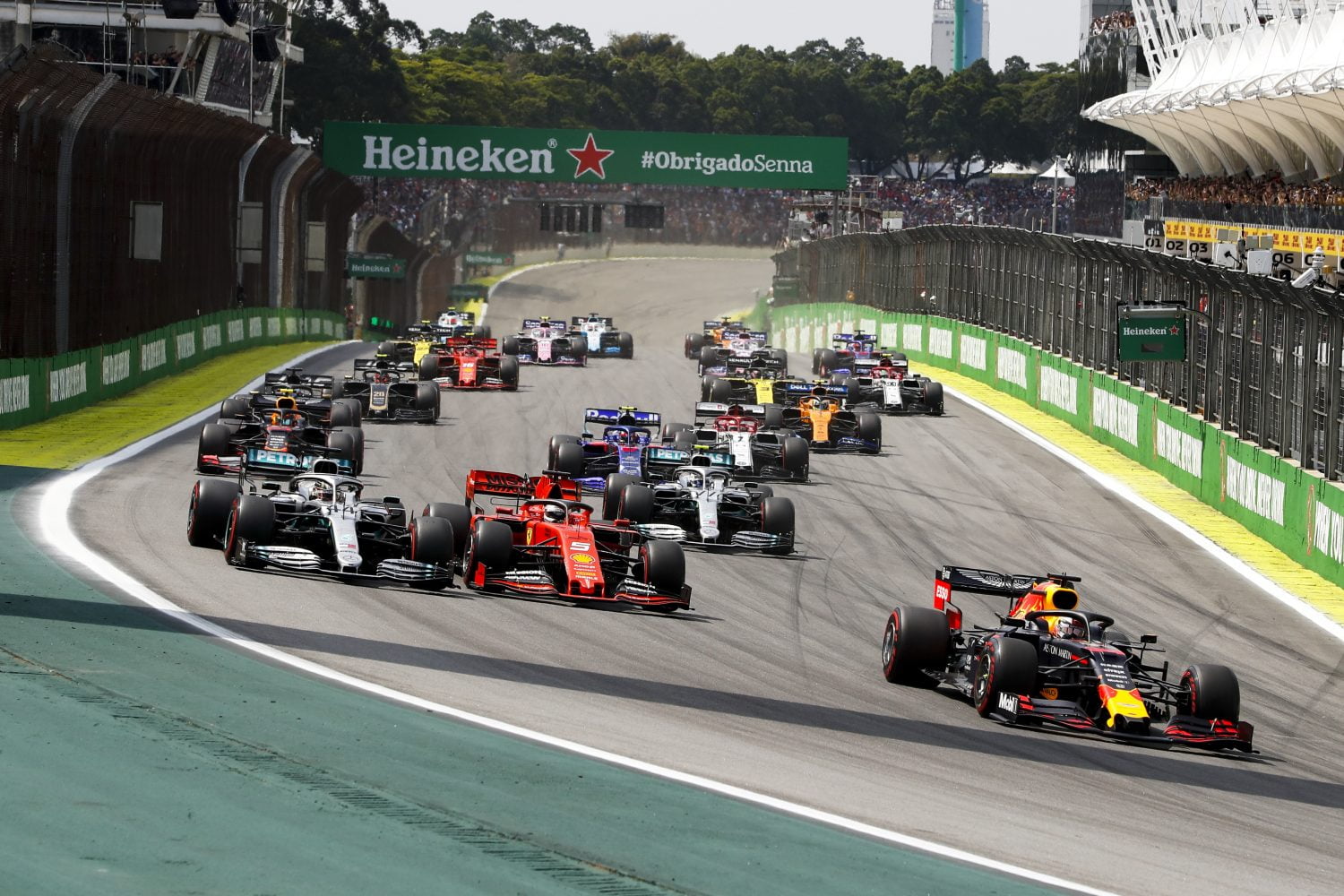 Promotor boos om schrappen GP Brazilië: ‘Lijkt haast alsof ze een reden hebben bedacht’