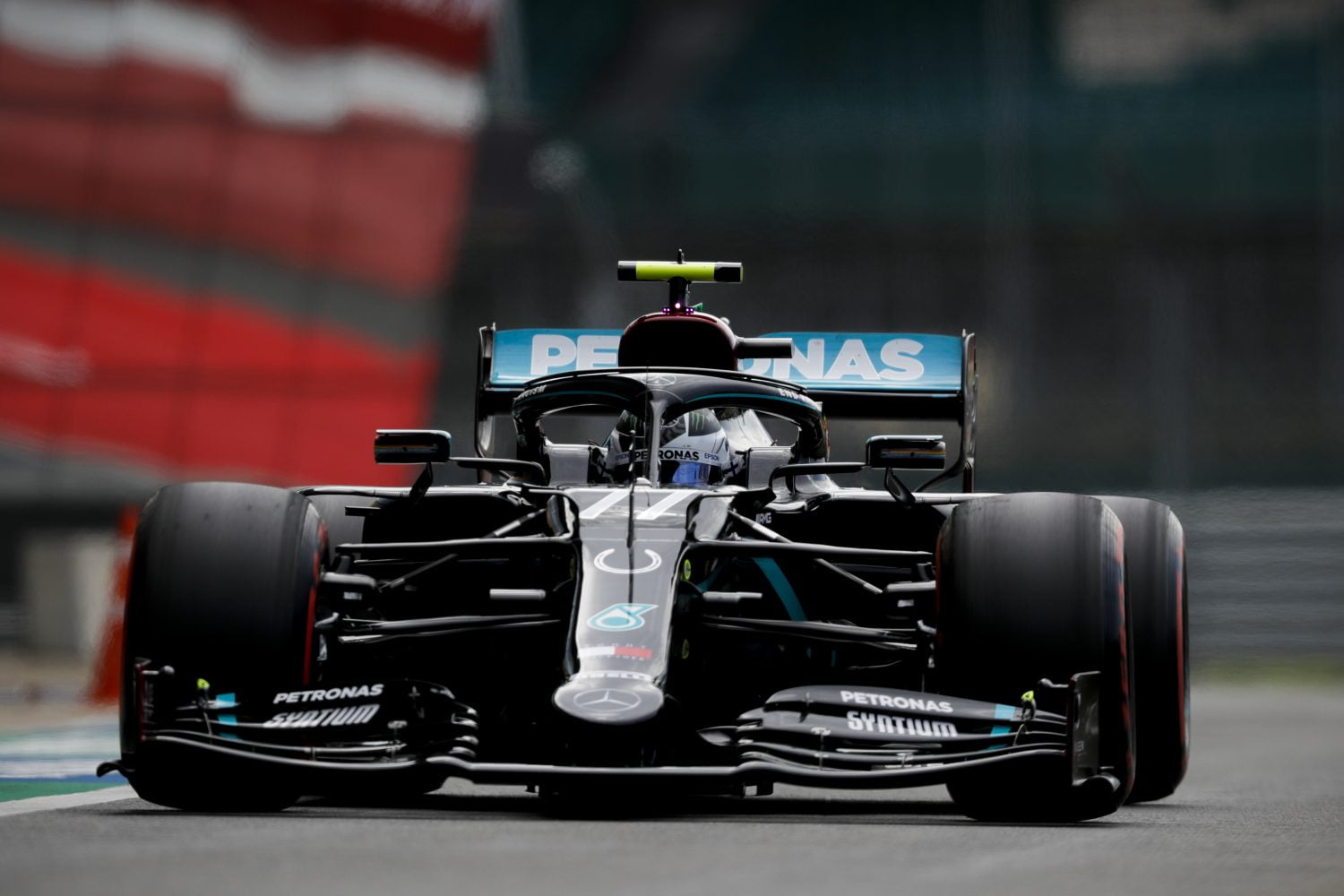 Bottas troeft Hamilton af voor pole, Hülkenberg Verstappen te snel af voor P3