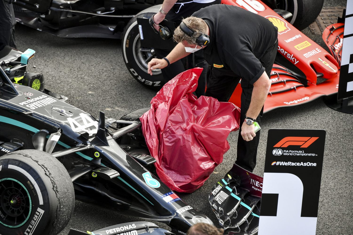Pirelli: ‘Eénstopper is zondag nagenoeg onmogelijk, maar we kunnen niemand tegenhouden’
