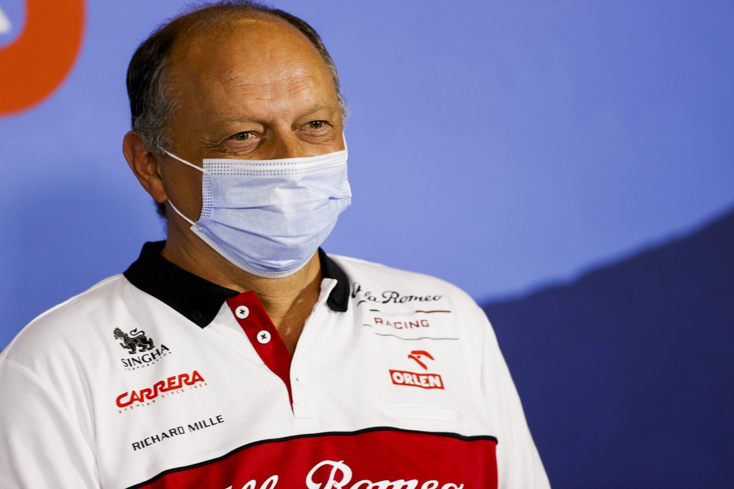 Vasseur heeft vertrouwen in nieuwe Ferrari-motor: ‘Groot deel van het probleem is verholpen’