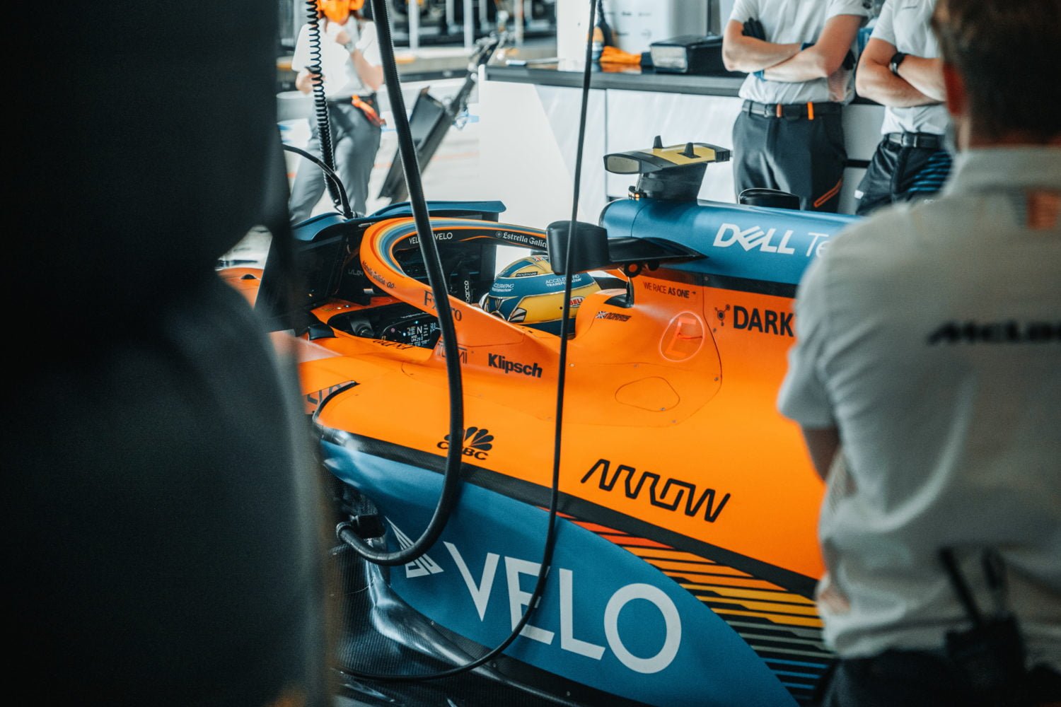 Geluid aan: McLaren laat voor het eerst sinds 2014 weer een Mercedes-motor brullen