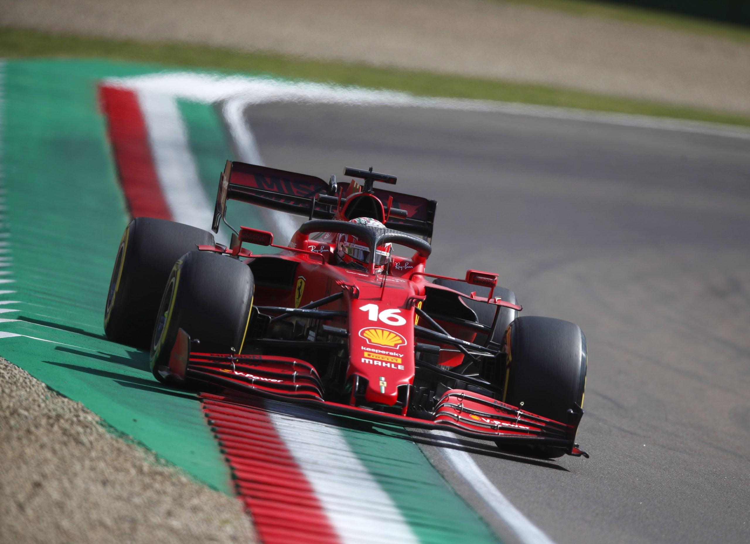 Leclerc �Bijna niet te geloven dat we zo dicht bij de Leclerc �Bijna niet te geloven dat we zo dicht bij de