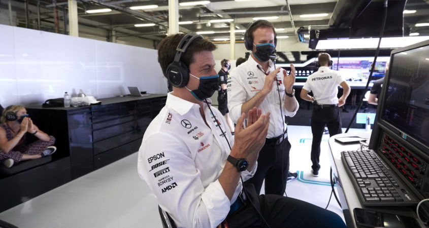 Wolff herstart Hamilton