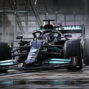 Hamilton in de Mercedes op Istanbul Park.
