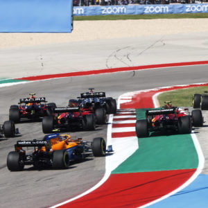 De Ferrari's namen het op tegen de McLarens in Austin.