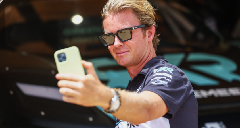 Nico Rosberg neemt een selfie