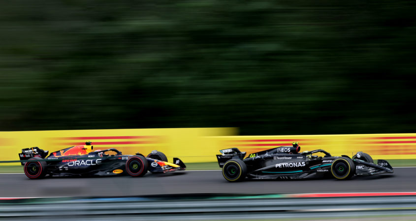 episch duel tussen Verstappen en Hamilton