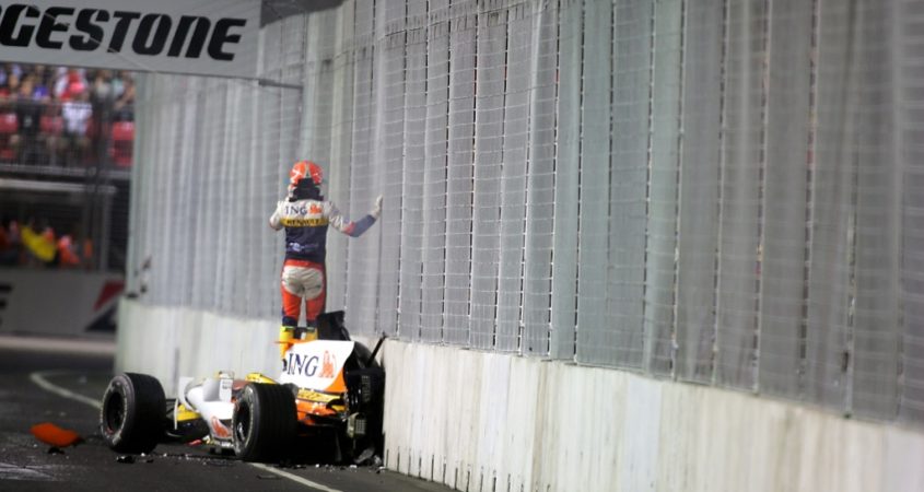 Nelson Piquet jr. crash singapore