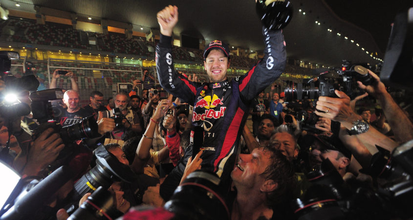 Vettel viert feest na het behalen van zijn titel