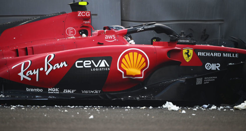 Carlos Sainz na crash abu dhabi