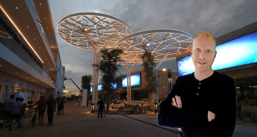 Gerard achter de schermen in paddock van GP Qatar