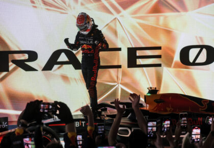 Max Verstappen wint Grand Prix Bahrein 2024
