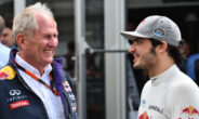 Helmut Marko en Carlos Sainz