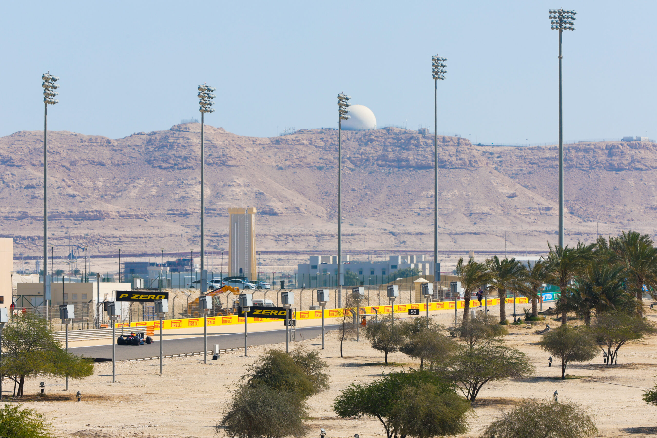 Tijdschema Grand Prix Bahrein 2024 zo laat beginnen de sessies