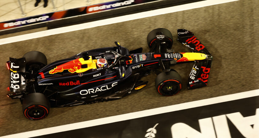 Verstappen pole tik
