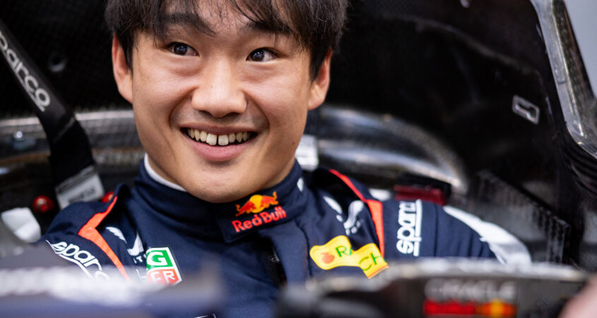 Tsunoda Red Bull