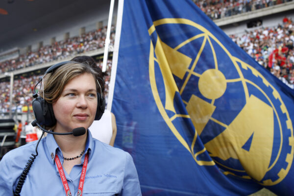 https://www.formule1.nl/app/uploads/2025/05/A.Schieren_China-2008_301-1-600x400.jpg