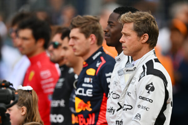 Verstappen weigerde extra scènes met Pitt in F1-film: ‘Niet echt enthousiast over’