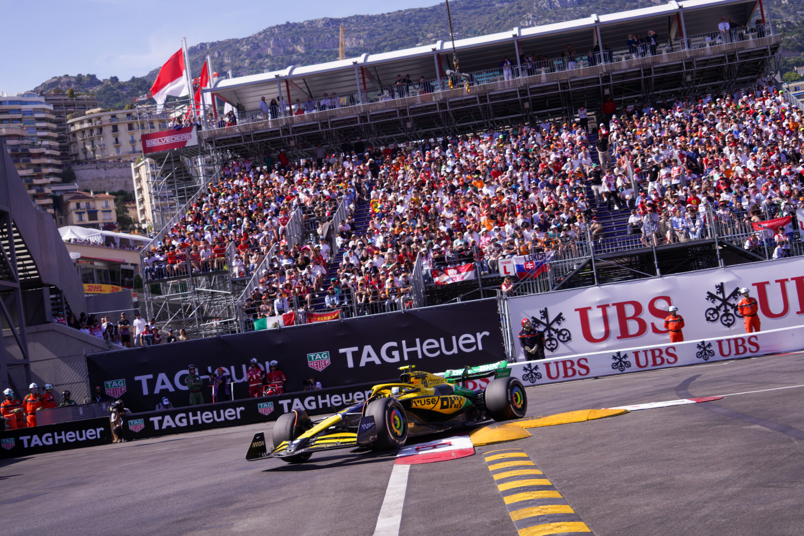 Nina zwick nackt Nikki Cox Noelle Monique Natalia Zoppa