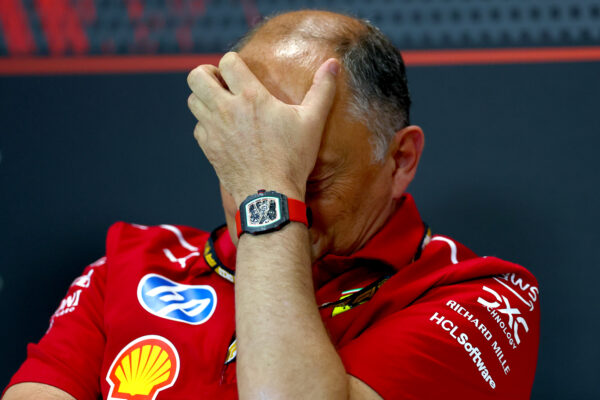Vasseur gefrustreerd over kwalificatieproblemen en luidt noodklok richting Monaco: ‘Rustig blijven is belangrijk’