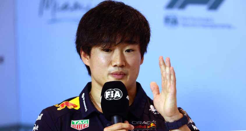 Tsunoda Red Bull