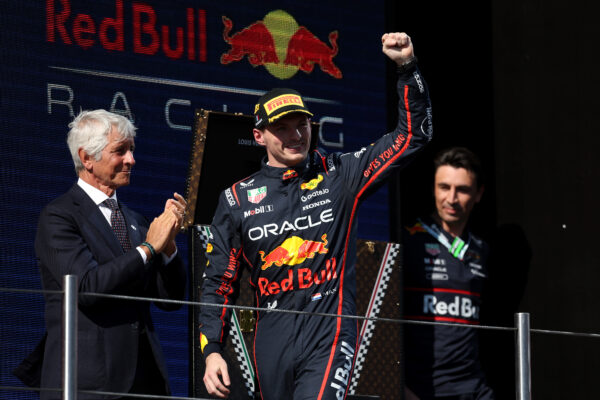 Verstappen is klaar voor tweede deel triple header: ‘Fijn om zo dicht bij huis te racen’