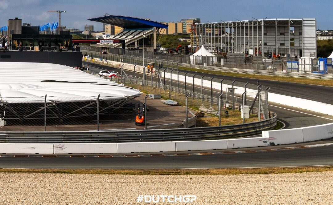 FOTOSERIE: Voorbereidingen voor Dutch GP in volle gang op Circuit Zandvoort