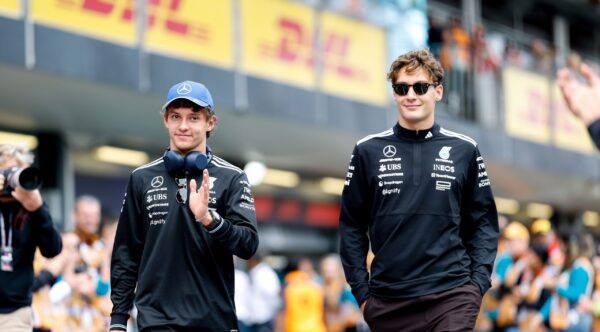 ‘Russell wil Antonelli-clausule in nieuw Mercedes-contract’