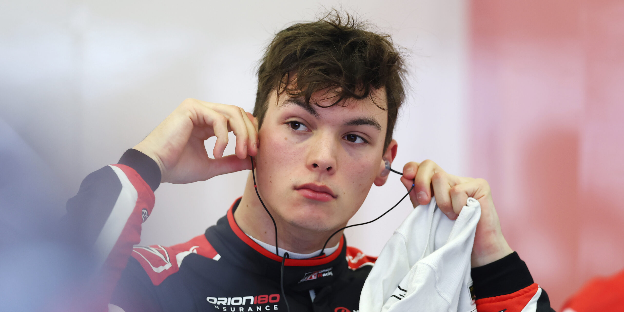 Men Penzada minaj beraman.