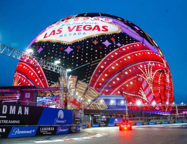 Preview GP Las Vegas: Episch duel Norris vs Verstappen, vroeg opstaan is moeite waard