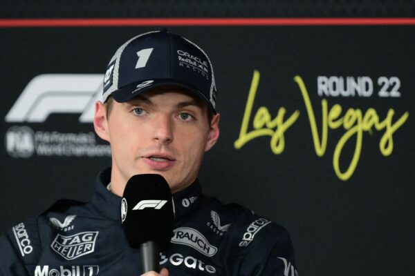 Verstappen staat voor raadsel in Las Vegas: ‘Hopelijk gaat het goed in de race’