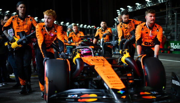 FIA vindt overtreding bij McLaren, diskwalificatie dreigt voor Norris én Piastri