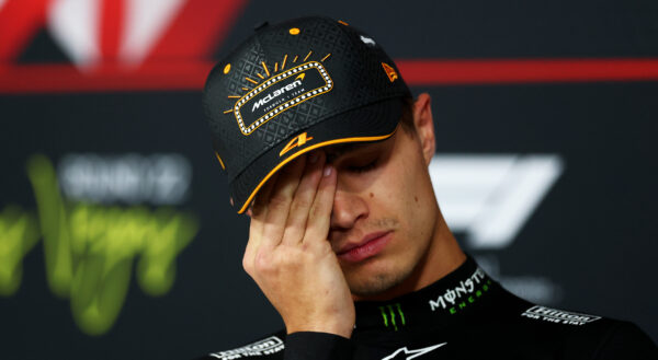 Bizarre twist in Las Vegas! Dubbele diskwalificatie McLaren zet titelstrijd op scherp