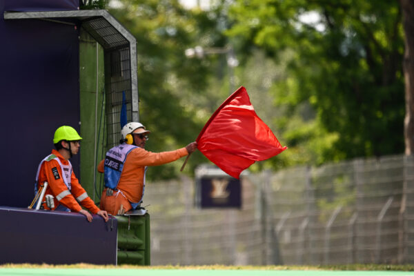 FIA bevestigt nieuwe regel voor 2026, heldert onduidelijkheid rode vlag-situaties op