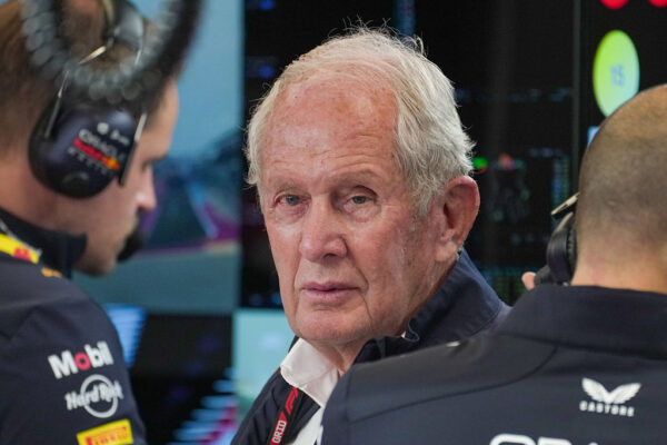 Helmut Marko rekent niet op nieuwe miskleun McLaren: ‘Moeten het op eigen kracht doen’