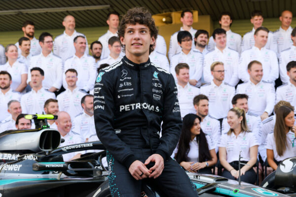 Wolff verwacht in 2030 pas Kimi Antonelli op de top van zijn kunnen: ‘Tijd nodig’