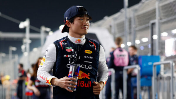 Tsunoda trots op tempo in laatste Red Bull-races: ‘Weinig coureurs kwamen zó dichtbij’