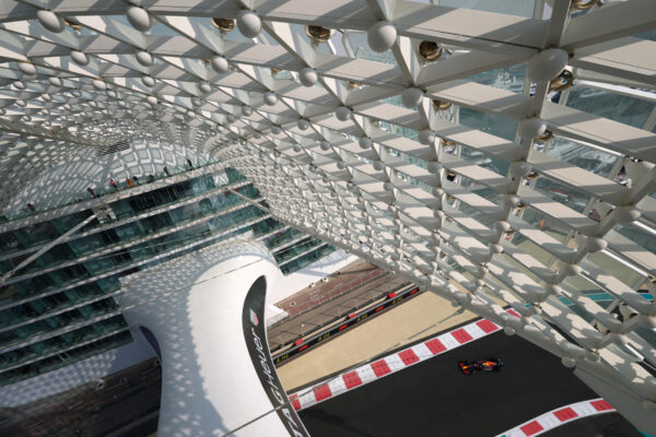 Uitslag tweede vrije training GP Abu Dhabi 2025