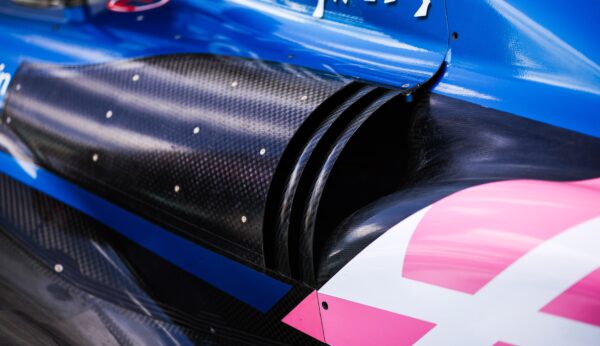 VIDEO | F1-auto van Alpine gespot op Silverstone, Mercedes-motor maakt indruk