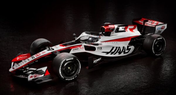 VIDEO | Haas licht tipje van de sluier op, onthult nieuwe livery voor 2026