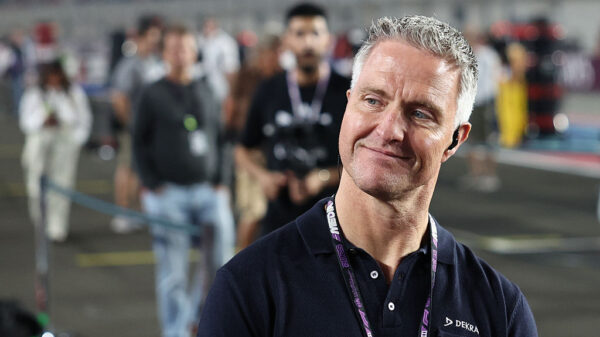 Ralf Schumacher fileert ‘hypocriet Ferrari’ na kritiek op Mercedes: ‘Beter zwijgen dan klagen’