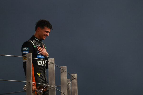 Norris blikt terug op allesbepalende race: ‘Je begint na te denken over elk schroefje’