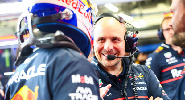 ‘Transfer van de baan, Gianpiero Lambiase blijft race-ingenieur van Max Verstappen’