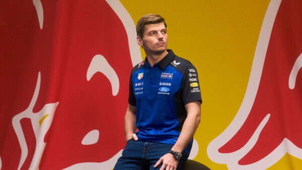 Verstappen ziet 2026 als ‘cruciaal jaar’: ‘Maar ik ben van iedereen het meest ontspannen’